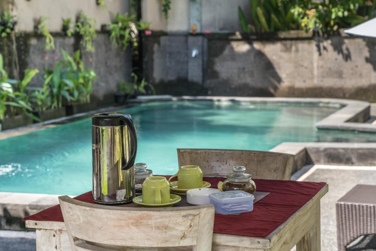 Adi Santia Bungalows Ubud Exterior foto